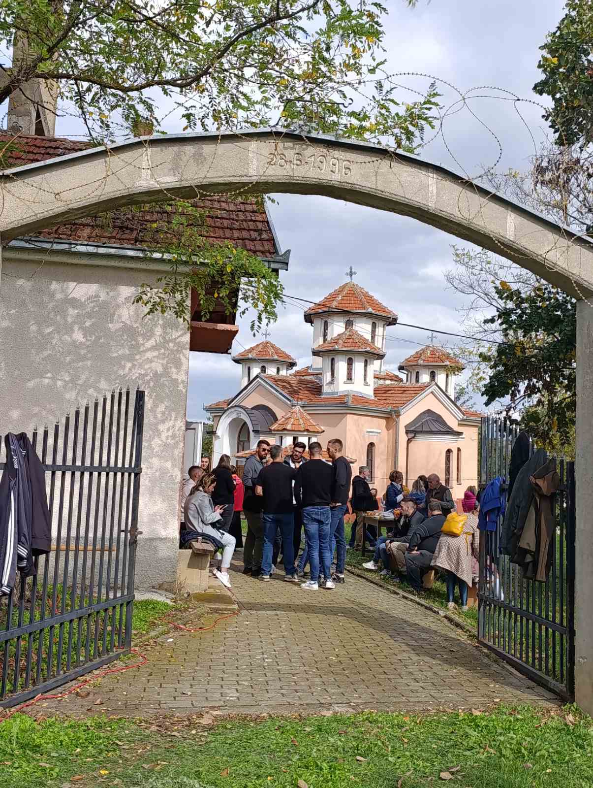 IMG-e04a136287e5dcf71c253cc004911d1e-V